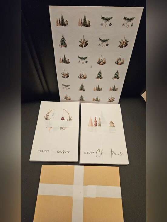 Other - Christmas Cards with Envelopes & Matching Stickers (20 Pack 4"x6")